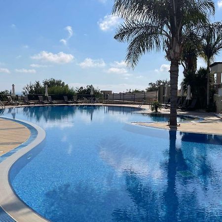 Eleona'S Royal Gardens By Yiota - Luxury 2 Bed Apartment In Exclusive Complex Pegeia Exteriér fotografie
