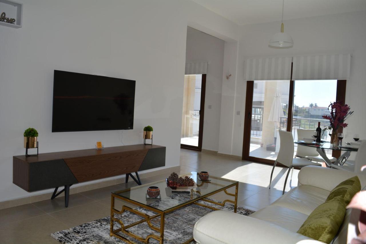Eleona'S Royal Gardens By Yiota - Luxury 2 Bed Apartment In Exclusive Complex Pegeia Exteriér fotografie