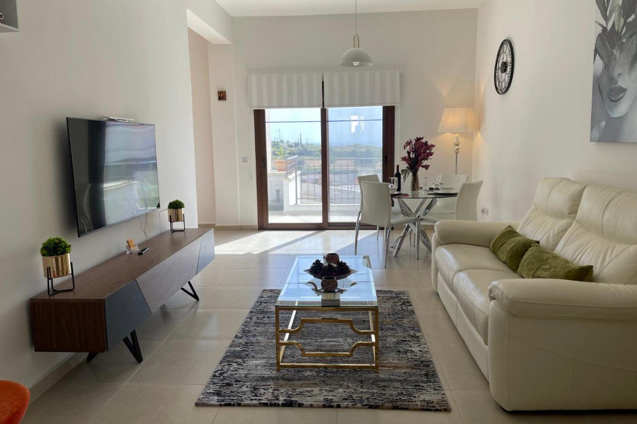 Eleona'S Royal Gardens By Yiota - Luxury 2 Bed Apartment In Exclusive Complex Pegeia Exteriér fotografie